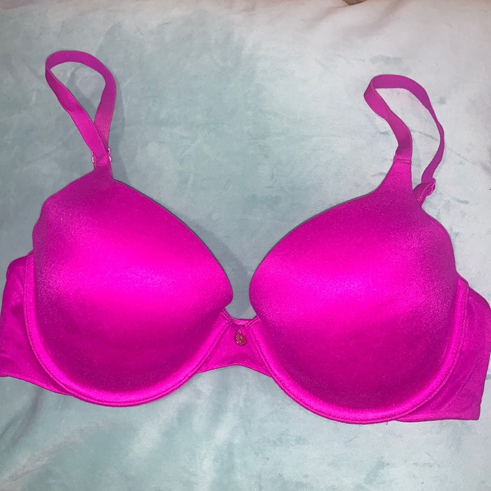Victoria’s Secret Lined Demi 34C Magenta pretty purple